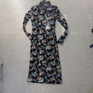 Wayf Turtleneck Floral Midi Dress, Size XS